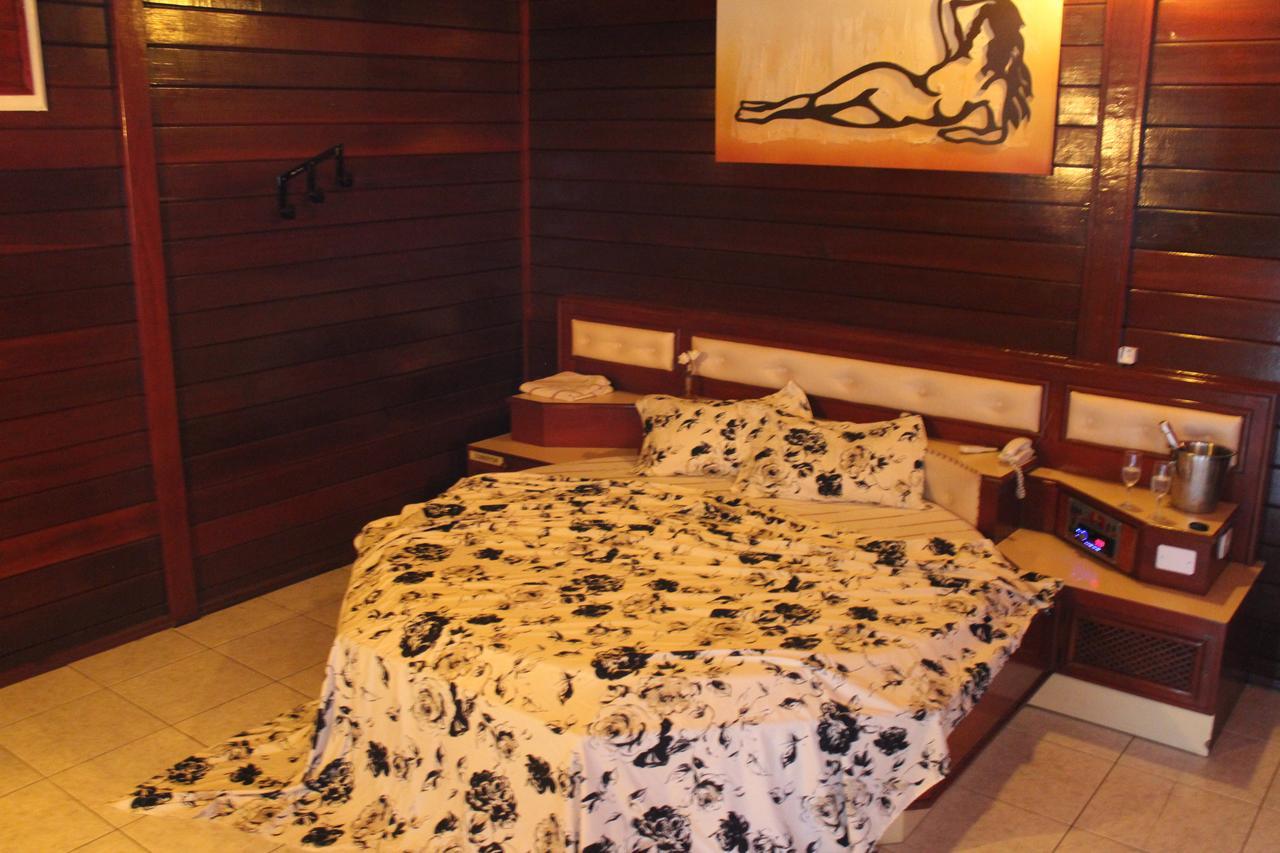Motel Paradise (Adults Only) São José dos Campos Exteriör bild